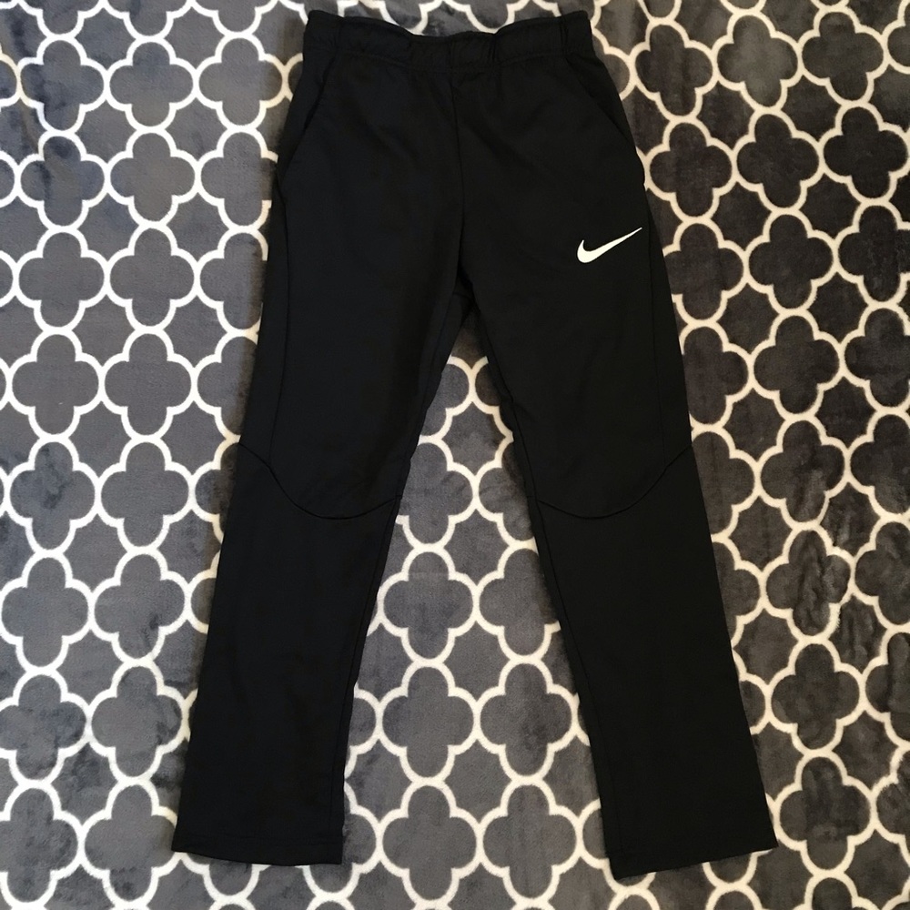NWT✨ Boys Nike Dri-Fit Athletic Pants